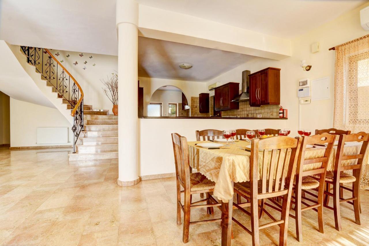 Villa Eva Ayía Nápa Extérieur photo