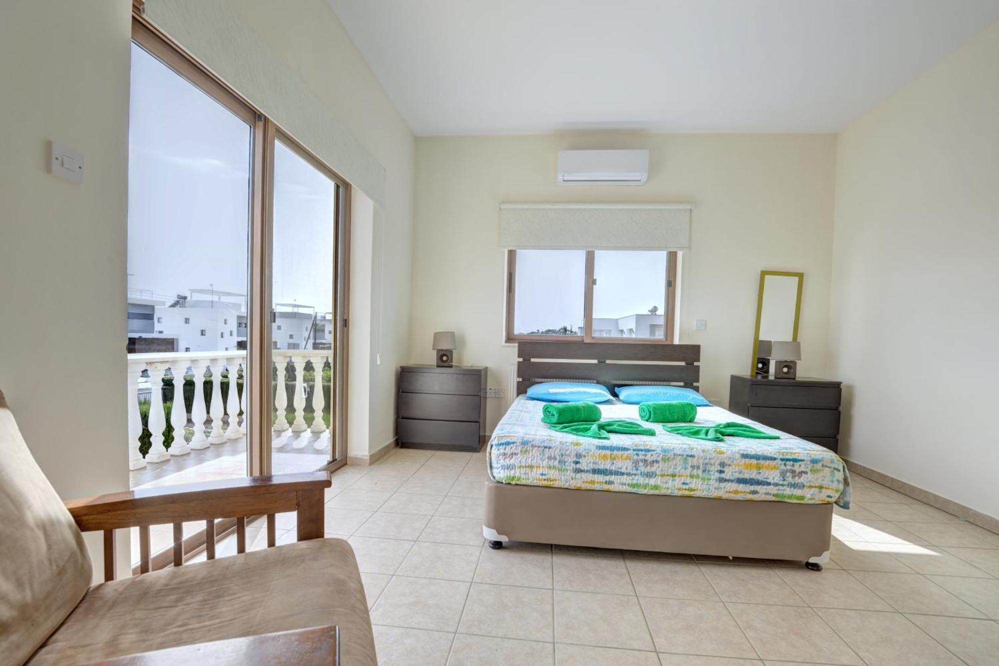 Villa Eva Ayía Nápa Extérieur photo