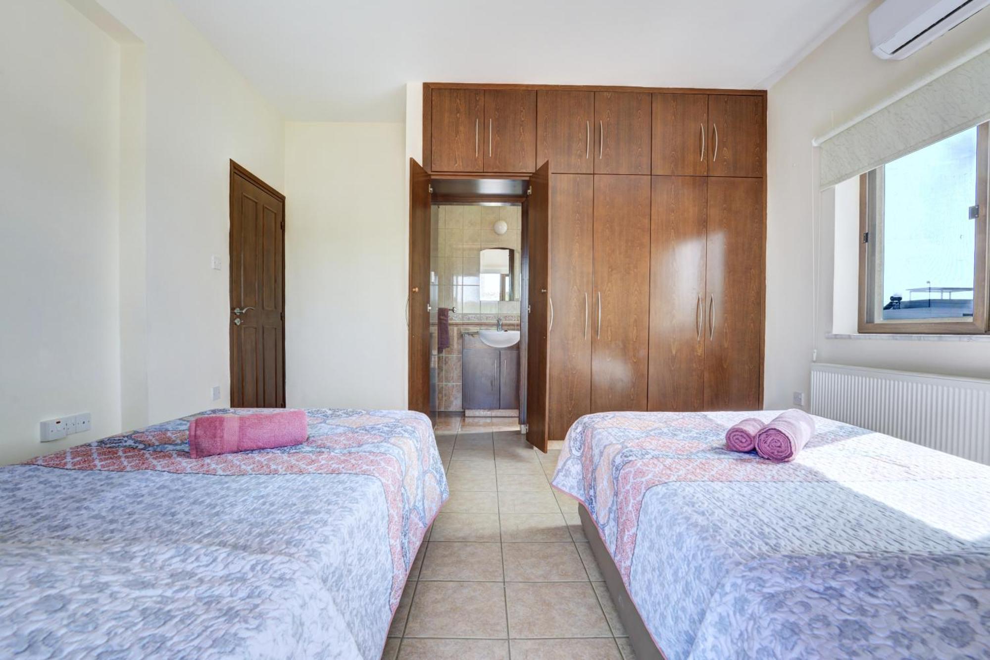 Villa Eva Ayía Nápa Extérieur photo