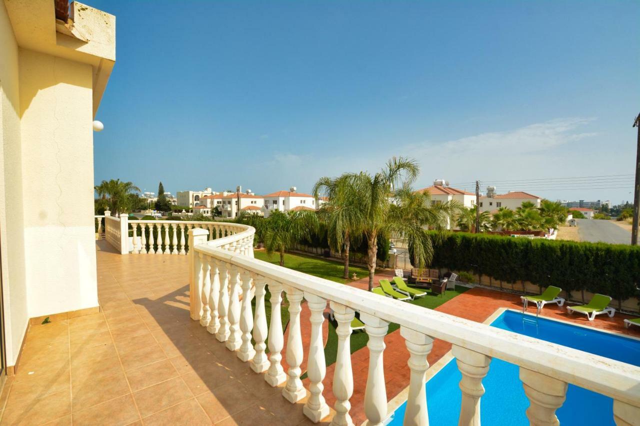 Villa Eva Ayía Nápa Extérieur photo