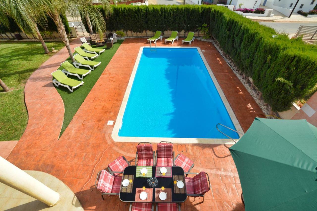 Villa Eva Ayía Nápa Extérieur photo